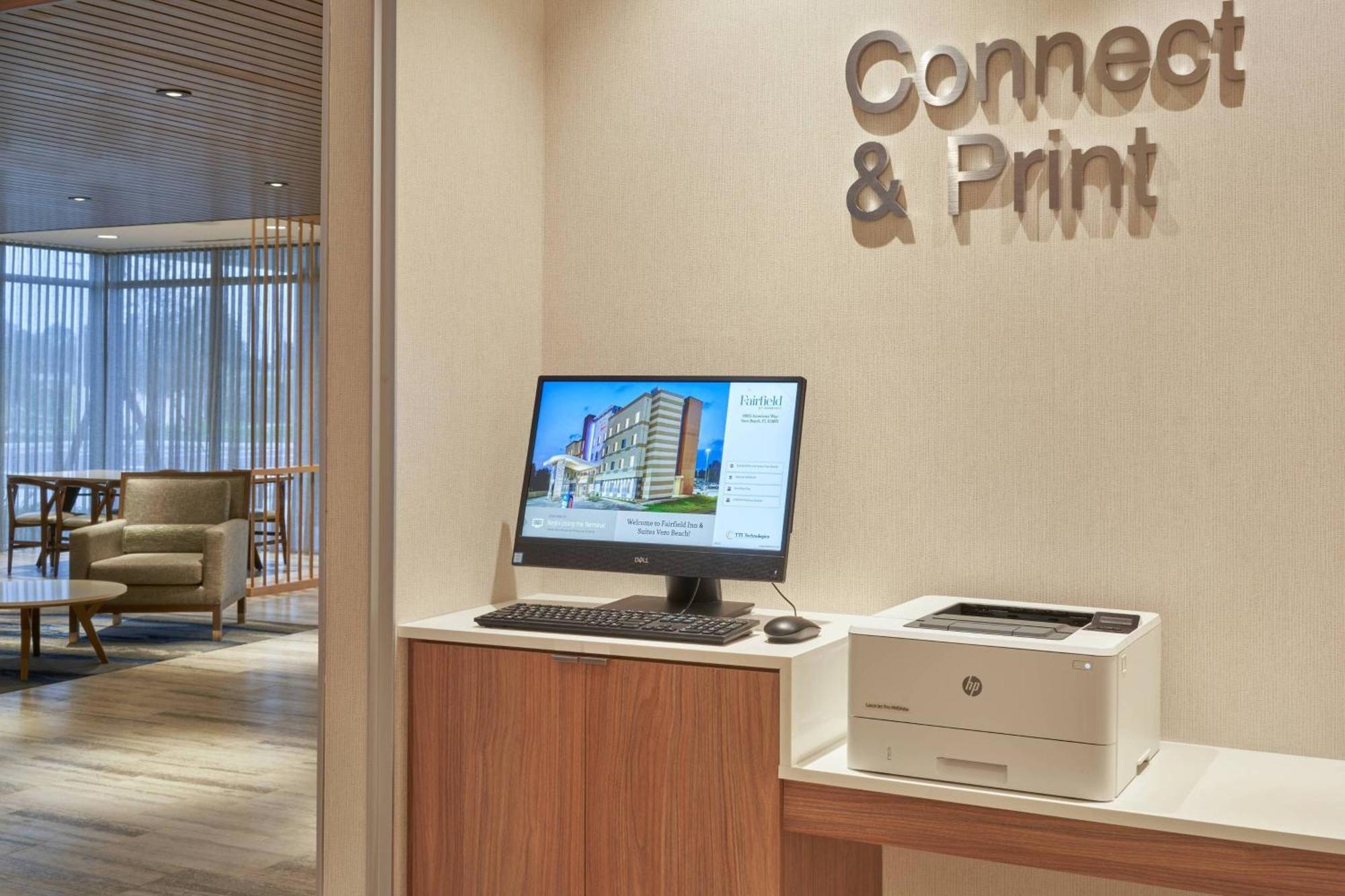 Fairfield Inn & Suites Vero Beach Bagian luar foto